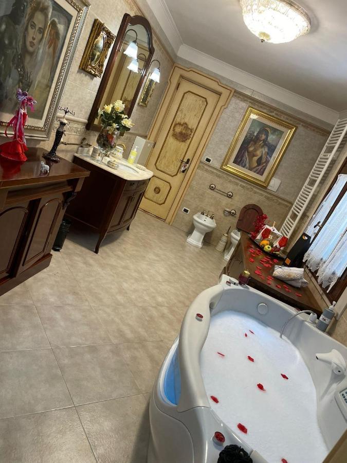 Regina Suite Brindisi Exterior photo